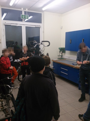 Selbsthilfewerkstatt für Jugendliche Selbsthilfewerkstatt für Jugendliche